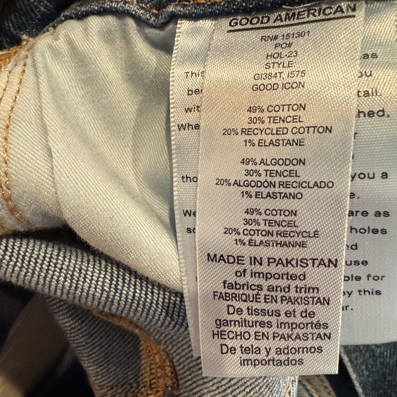 NWT Good American Good Icon Straight Jeans (2) - Picture 9 of 9